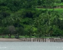 Playa Naranjo de lejos
