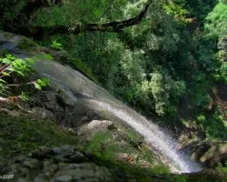Aqui Inicia una Catarata