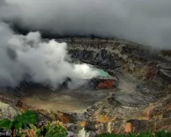 Caldera Humeante