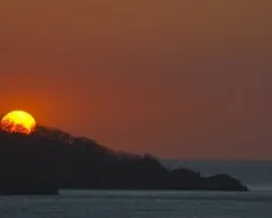 Sol sobre el horizonte