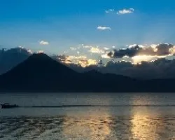 Atardecer en el Atitlan