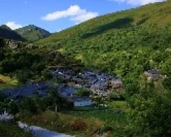 Pueblos en la montaña gallega