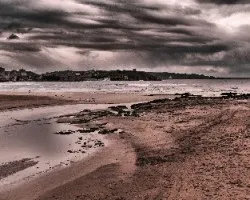 playa de san lorenzo