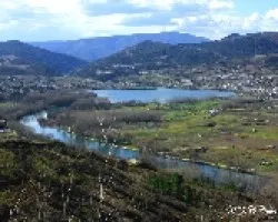 El valle y el río