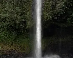 Catarata Rio Fortuna 01