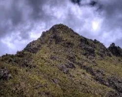 Cerro Chirripó con nubes