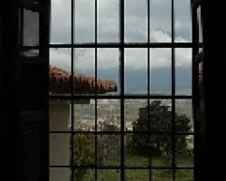 a traves de la ventana