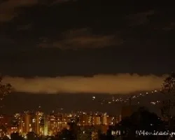 EXTRAíâ€˜A NUBE SOBRE LA CIUDAD