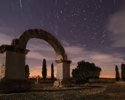 Arco de Cabanes con circunpolar.
