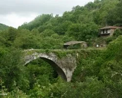 Un puente romano-ponte navea