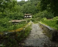 Puente romano-ponte navea