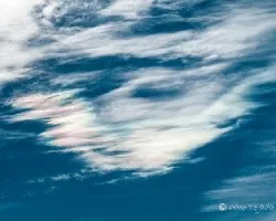Nubes iriscentes