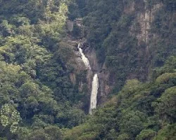 Valle de río macho